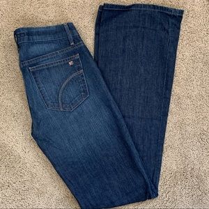 Joe’s Jeans Honey in Aimee Wash. Size 27